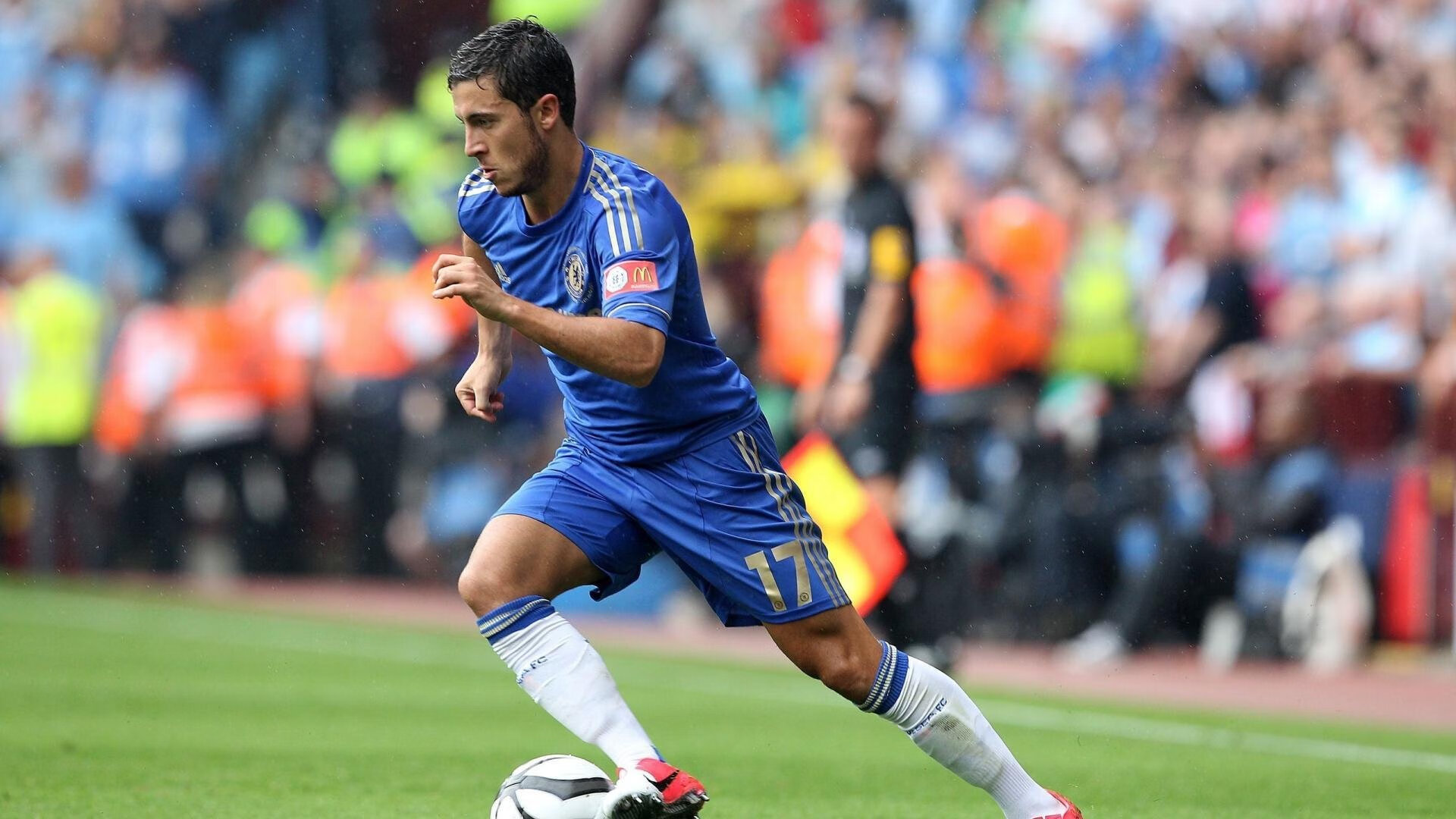 他倒数第五次触球，定义了足球的永恒，37岁C罗如何让安菲尔德陷入死寂，37岁C罗致命触球，让安菲尔德陷入永恒死寂